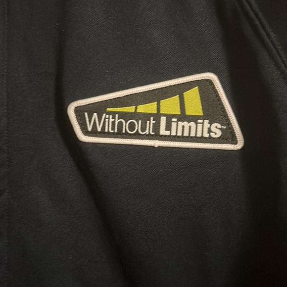 Without Limits full zip jacket for women. Size XS - Picture 2 of 6
